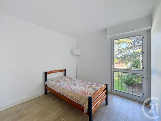 Appartement F3 à louer - 3 pièces - 56.85 m2 - RUNGIS - 94 - ILE-DE-FRANCE - Century 21 Eureka
