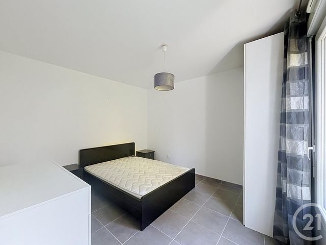 Appartement F2 à louer - 2 pièces - 34.92 m2 - FRESNES - 94 - ILE-DE-FRANCE - Century 21 Eureka
