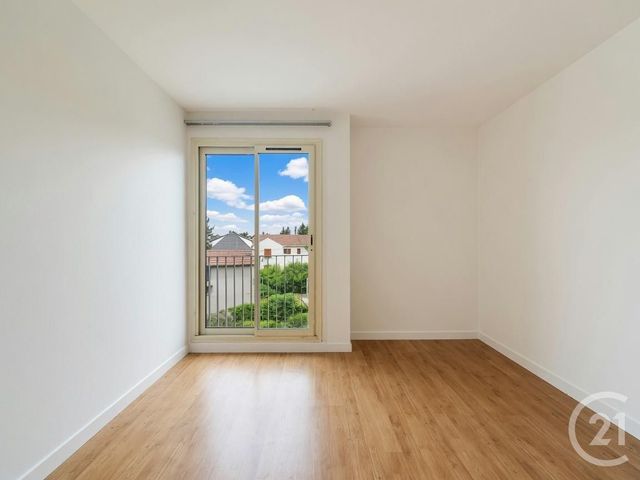 Appartement F3 à vendre - 3 pièces - 59.0 m2 - L HAY LES ROSES - 94 - ILE-DE-FRANCE - Century 21 Eureka