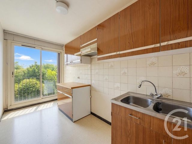 Appartement F3 à vendre - 3 pièces - 59.0 m2 - L HAY LES ROSES - 94 - ILE-DE-FRANCE - Century 21 Eureka