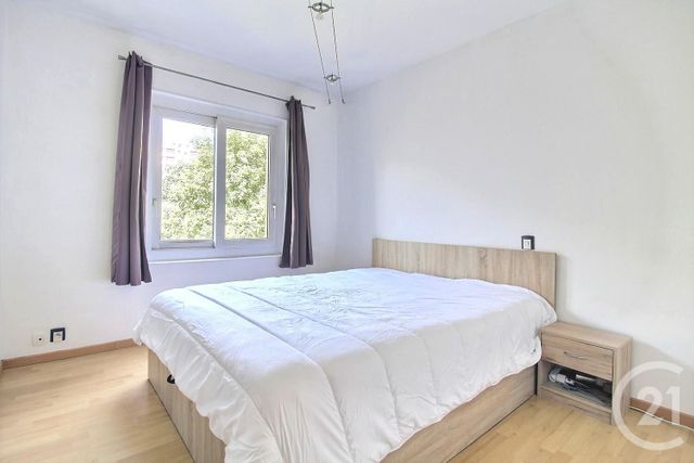 Appartement F3 à louer - 3 pièces - 62.58 m2 - FRESNES - 94 - ILE-DE-FRANCE - Century 21 Eureka