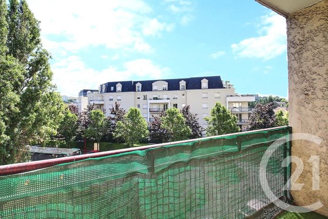 Appartement F3 à louer - 3 pièces - 62.58 m2 - FRESNES - 94 - ILE-DE-FRANCE - Century 21 Eureka