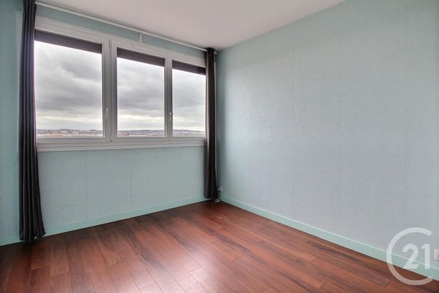 Appartement F4 à louer - 4 pièces - 69.33 m2 - FRESNES - 94 - ILE-DE-FRANCE - Century 21 Eureka