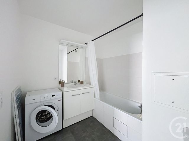 Appartement F2 à louer - 2 pièces - 39.98 m2 - VIGNEUX SUR SEINE - 91 - ILE-DE-FRANCE - Century 21 Eureka