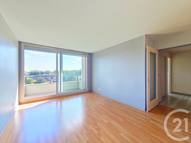 Appartement F2 à vendre - 2 pièces - 45.76 m2 - FRESNES - 94 - ILE-DE-FRANCE - Century 21 Eureka