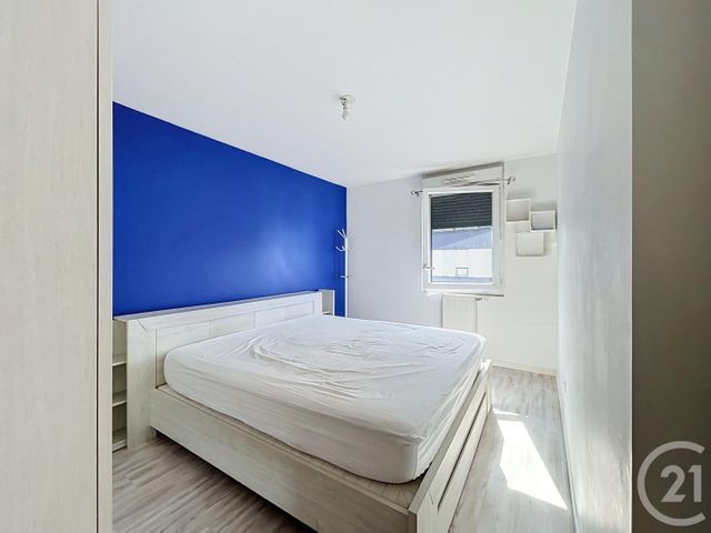 Appartement F4 à louer - 4 pièces - 73.48 m2 - FRESNES - 94 - ILE-DE-FRANCE - Century 21 Eureka