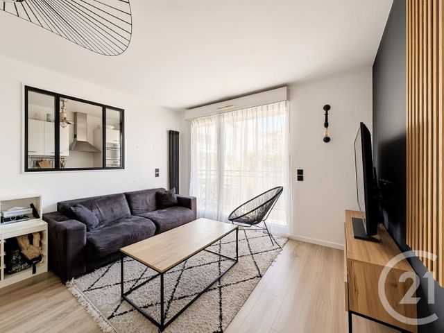 Appartement F3 à vendre - 3 pièces - 64.56 m2 - FRESNES - 94 - ILE-DE-FRANCE - Century 21 Eureka