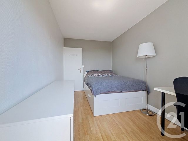 Appartement F4 à vendre - 4 pièces - 67.2 m2 - FRESNES - 94 - ILE-DE-FRANCE - Century 21 Eureka
