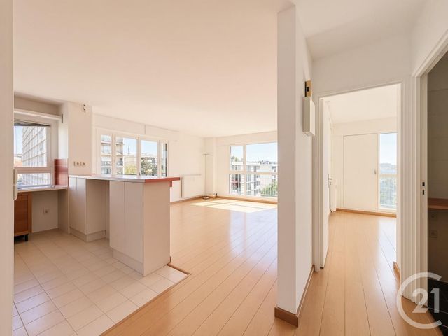 Appartement F2 à vendre - 2 pièces - 48.45 m2 - FRESNES - 94 - ILE-DE-FRANCE - Century 21 Eureka