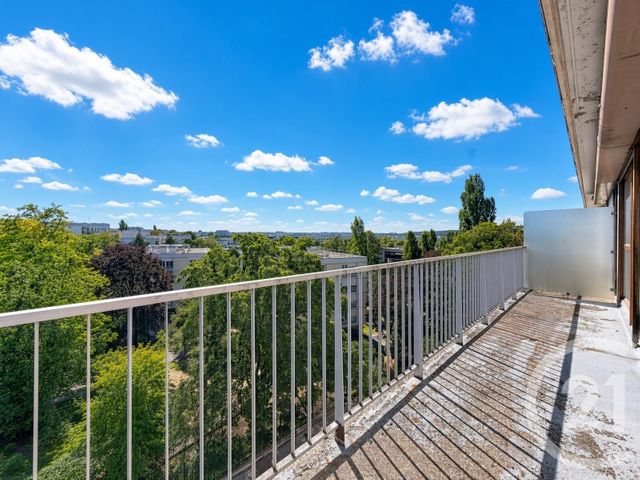 Appartement F2 à vendre - 2 pièces - 48.45 m2 - FRESNES - 94 - ILE-DE-FRANCE - Century 21 Eureka