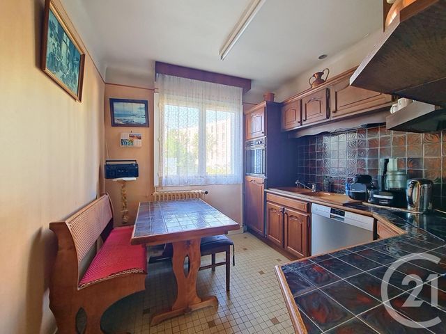 maison à vendre - 6 pièces - 121.46 m2 - FRESNES - 94 - ILE-DE-FRANCE - Century 21 Eureka