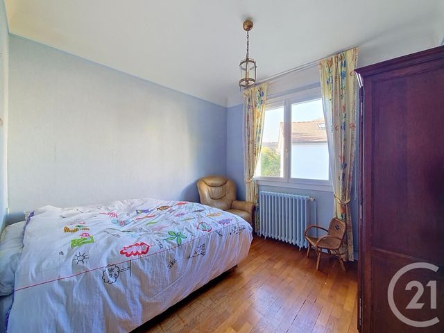 maison à vendre - 6 pièces - 121.46 m2 - FRESNES - 94 - ILE-DE-FRANCE - Century 21 Eureka