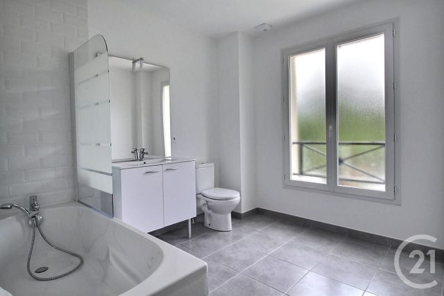 maison à louer - 5 pièces - 105.6 m2 - L HAY LES ROSES - 94 - ILE-DE-FRANCE - Century 21 Eureka