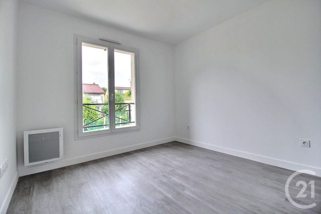 maison à louer - 5 pièces - 105.6 m2 - L HAY LES ROSES - 94 - ILE-DE-FRANCE - Century 21 Eureka