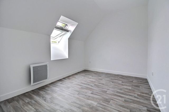 maison à louer - 5 pièces - 105.6 m2 - L HAY LES ROSES - 94 - ILE-DE-FRANCE - Century 21 Eureka