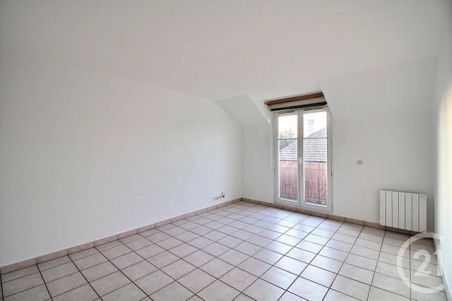 Appartement F2 à louer - 2 pièces - 45.73 m2 - RUNGIS - 94 - ILE-DE-FRANCE - Century 21 Eureka