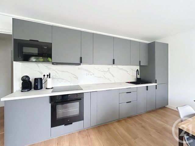Appartement Chambre à louer - 1 pièce - 11.29 m2 - MASSY - 91 - ILE-DE-FRANCE - Century 21 Eureka