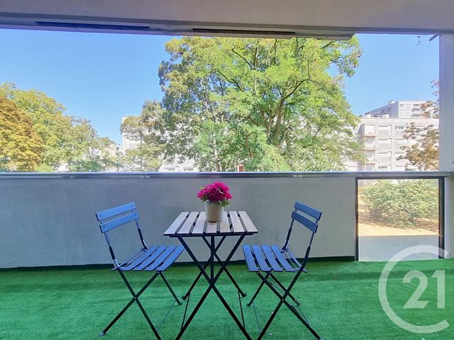 Appartement Chambre à louer - 1 pièce - 10.21 m2 - MASSY - 91 - ILE-DE-FRANCE - Century 21 Eureka