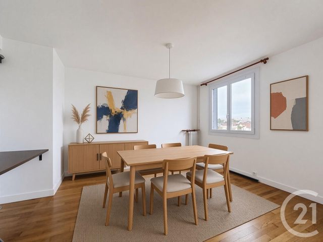 Appartement F5 à vendre - 5 pièces - 79.89 m2 - FRESNES - 94 - ILE-DE-FRANCE - Century 21 Eureka