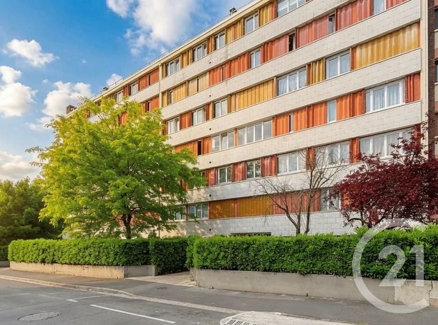 Appartement F3 à vendre - 3 pièces - 72.5 m2 - FRESNES - 94 - ILE-DE-FRANCE - Century 21 Eureka