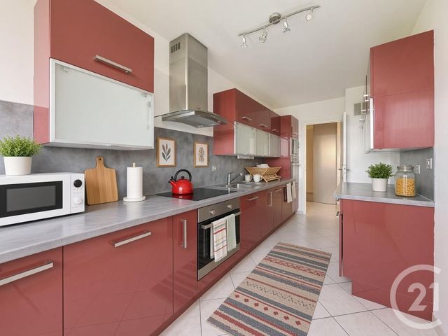 Appartement F3 à vendre - 3 pièces - 72.5 m2 - FRESNES - 94 - ILE-DE-FRANCE - Century 21 Eureka
