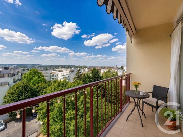 Appartement F3 à vendre - 3 pièces - 72.5 m2 - FRESNES - 94 - ILE-DE-FRANCE - Century 21 Eureka