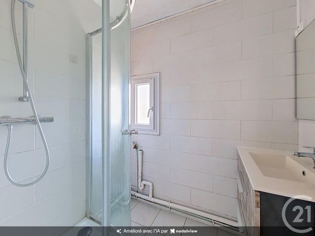 Appartement F3 à vendre - 3 pièces - 51.23 m2 - FRESNES - 94 - ILE-DE-FRANCE - Century 21 Eureka