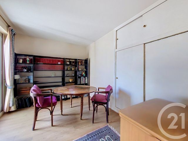 Appartement F3 à vendre - 3 pièces - 65.14 m2 - FRESNES - 94 - ILE-DE-FRANCE - Century 21 Eureka