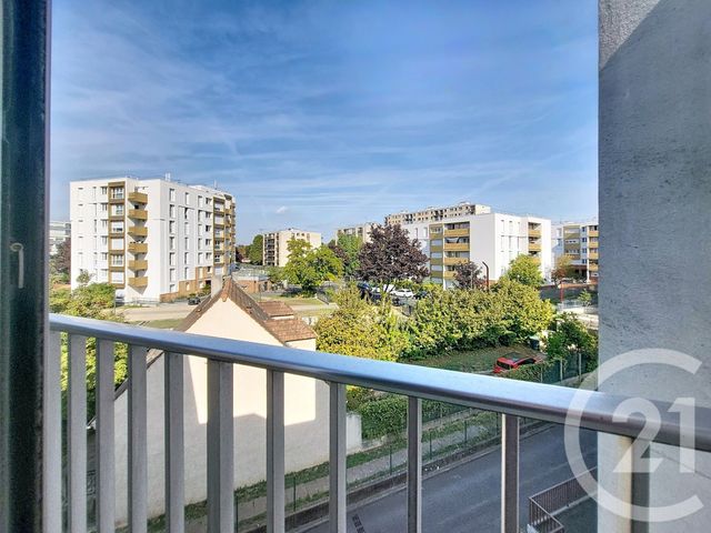 Appartement F3 à vendre - 3 pièces - 65.14 m2 - FRESNES - 94 - ILE-DE-FRANCE - Century 21 Eureka