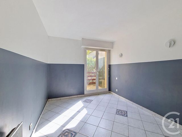 Appartement F2 à vendre - 2 pièces - 50.02 m2 - RUNGIS - 94 - ILE-DE-FRANCE - Century 21 Eureka