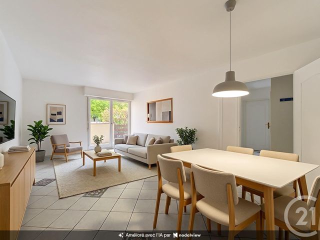 Appartement F2 à vendre - 2 pièces - 50.02 m2 - RUNGIS - 94 - ILE-DE-FRANCE - Century 21 Eureka