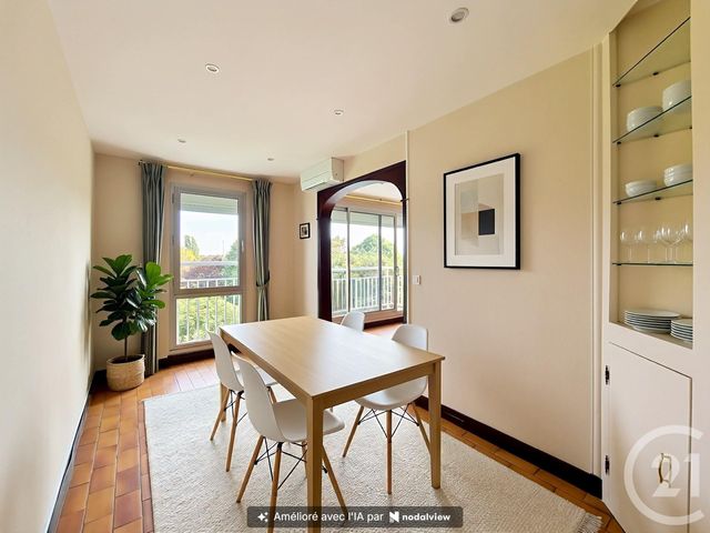 Appartement F4 à vendre - 4 pièces - 60.63 m2 - FRESNES - 94 - ILE-DE-FRANCE - Century 21 Eureka