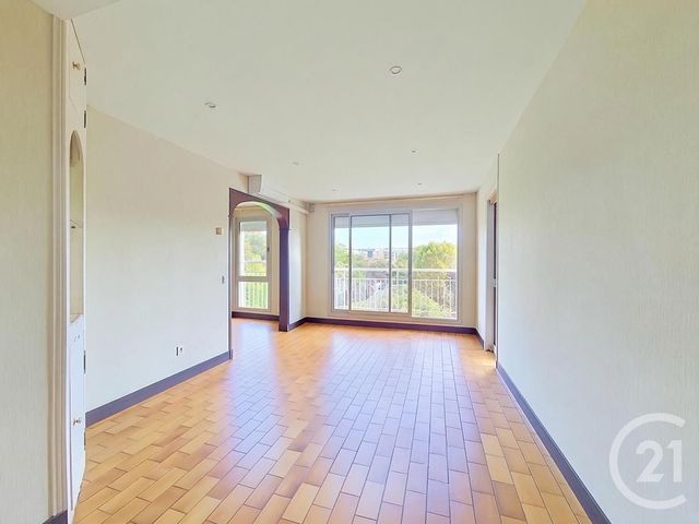 Appartement F4 à vendre - 4 pièces - 60.63 m2 - FRESNES - 94 - ILE-DE-FRANCE - Century 21 Eureka