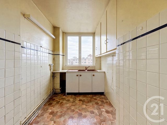 Appartement F5 à vendre - 5 pièces - 80.0 m2 - FRESNES - 94 - ILE-DE-FRANCE - Century 21 Eureka
