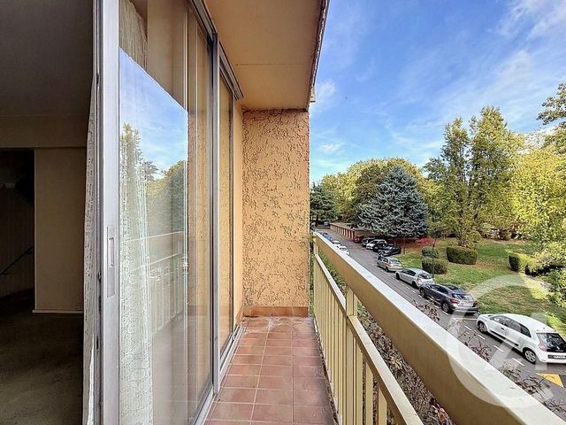 Appartement F5 à vendre - 5 pièces - 80.0 m2 - FRESNES - 94 - ILE-DE-FRANCE - Century 21 Eureka
