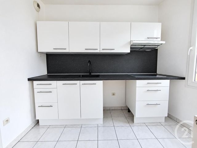 Appartement F2 à louer - 2 pièces - 44.34 m2 - FRESNES - 94 - ILE-DE-FRANCE - Century 21 Eureka