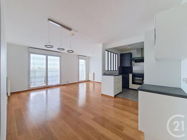 Appartement F4 à vendre - 3 pièces - 67.0 m2 - FRESNES - 94 - ILE-DE-FRANCE - Century 21 Eureka