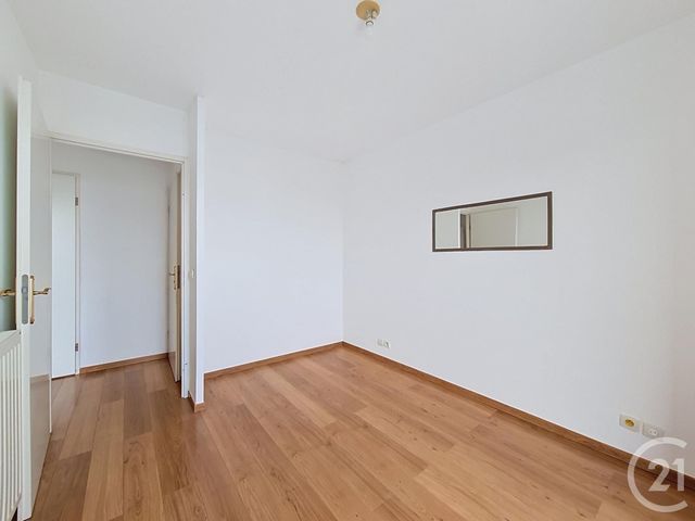 Appartement F4 à vendre - 3 pièces - 67.0 m2 - FRESNES - 94 - ILE-DE-FRANCE - Century 21 Eureka