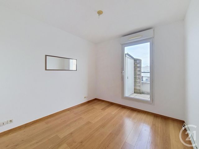 Appartement F4 à vendre - 3 pièces - 67.0 m2 - FRESNES - 94 - ILE-DE-FRANCE - Century 21 Eureka