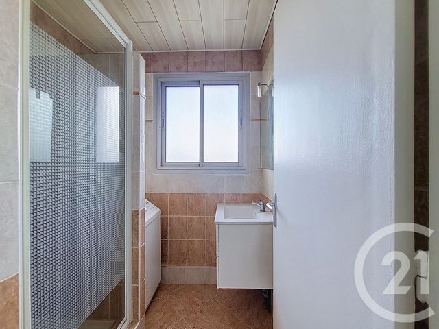 Appartement F3 à vendre - 3 pièces - 50.89 m2 - FRESNES - 94 - ILE-DE-FRANCE - Century 21 Eureka