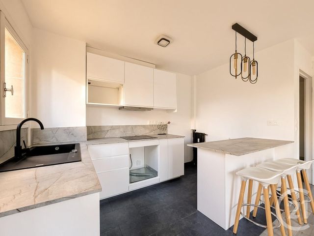 Appartement F3 à vendre - 3 pièces - 60.32 m2 - FRESNES - 94 - ILE-DE-FRANCE - Century 21 Eureka