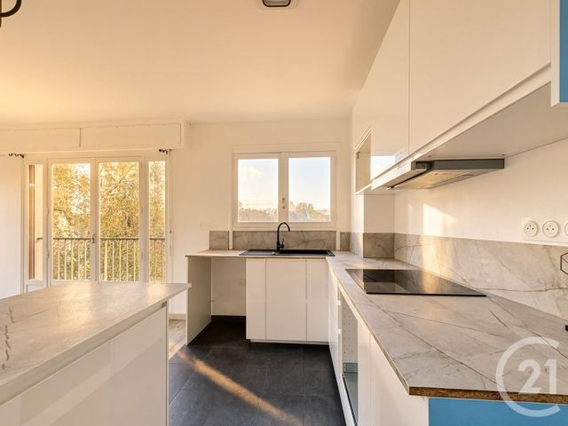 Appartement F3 à vendre - 3 pièces - 60.32 m2 - FRESNES - 94 - ILE-DE-FRANCE - Century 21 Eureka