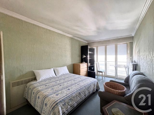 Appartement F3 à vendre - 3 pièces - 67.16 m2 - FRESNES - 94 - ILE-DE-FRANCE - Century 21 Eureka