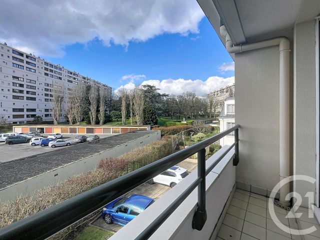 Appartement F4 à vendre - 4 pièces - 74.21 m2 - FRESNES - 94 - ILE-DE-FRANCE - Century 21 Eureka