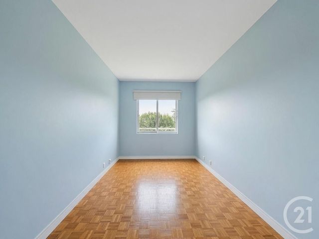 Appartement F4 à vendre - 4 pièces - 66.57 m2 - FRESNES - 94 - ILE-DE-FRANCE - Century 21 Eureka