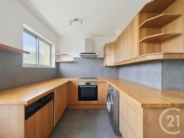 Appartement F4 à vendre - 4 pièces - 66.57 m2 - FRESNES - 94 - ILE-DE-FRANCE - Century 21 Eureka