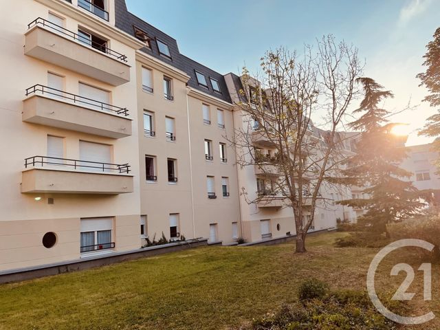  - FRESNES - 