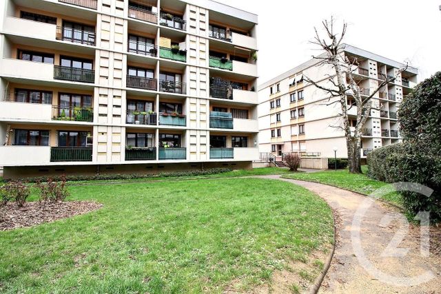 Appartement F4 à vendre - 4 pièces - 73.63 m2 - FRESNES - 94 - ILE-DE-FRANCE - Century 21 Eureka