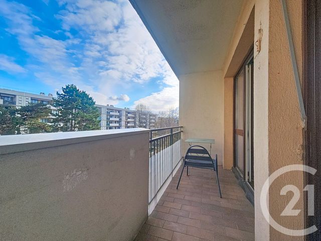 Appartement F4 à vendre - 4 pièces - 73.63 m2 - FRESNES - 94 - ILE-DE-FRANCE - Century 21 Eureka