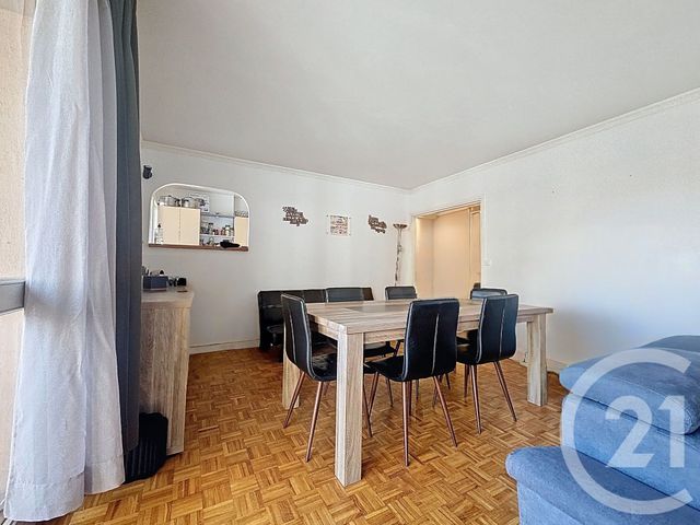 Appartement F4 à vendre - 4 pièces - 73.63 m2 - FRESNES - 94 - ILE-DE-FRANCE - Century 21 Eureka